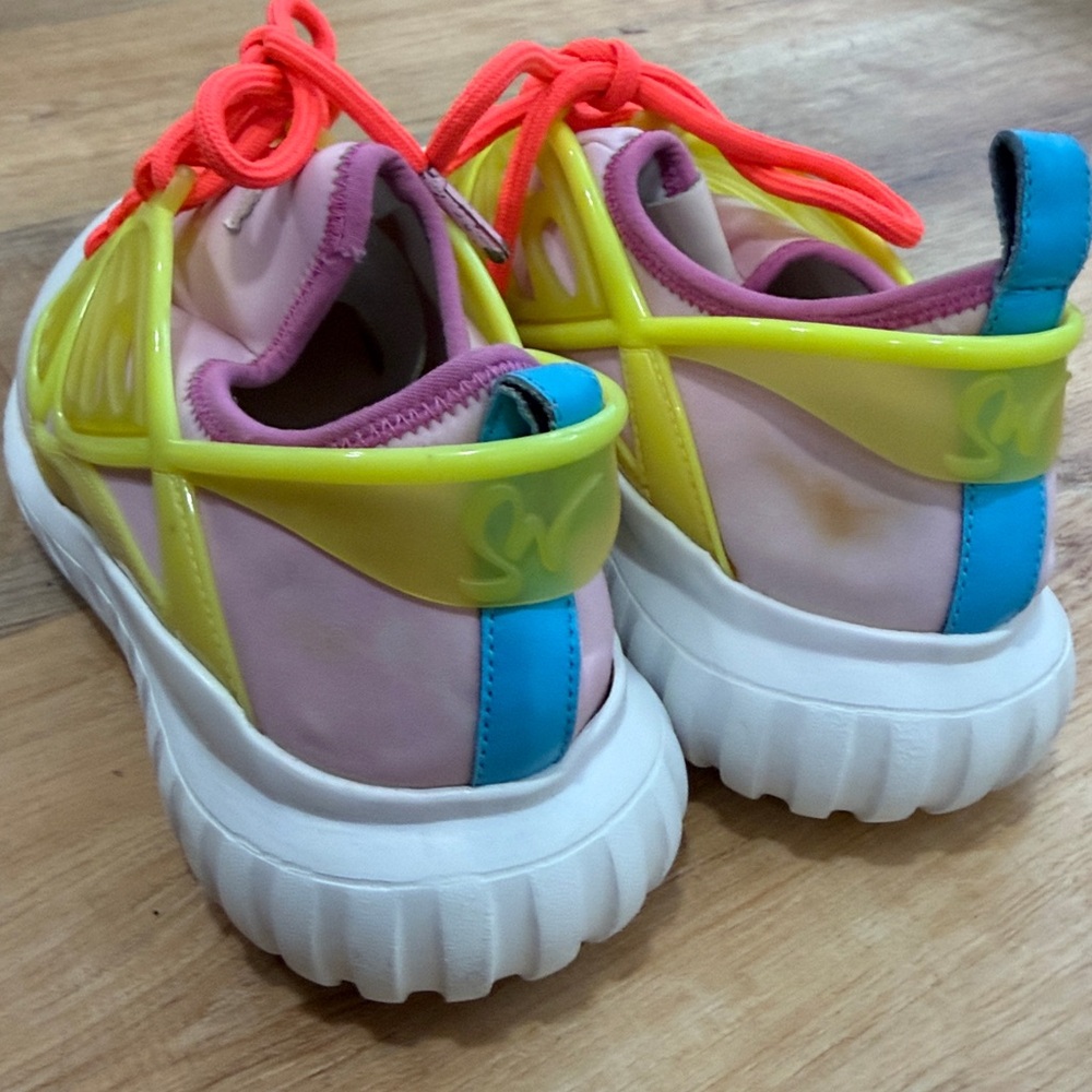 Sophia Webster butterfly sneakers- damaged - Picture 6 of 9